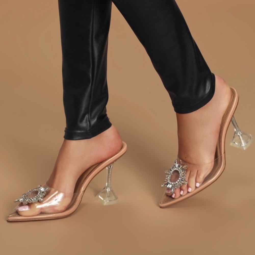 Lulus holographic pointed-toe heels